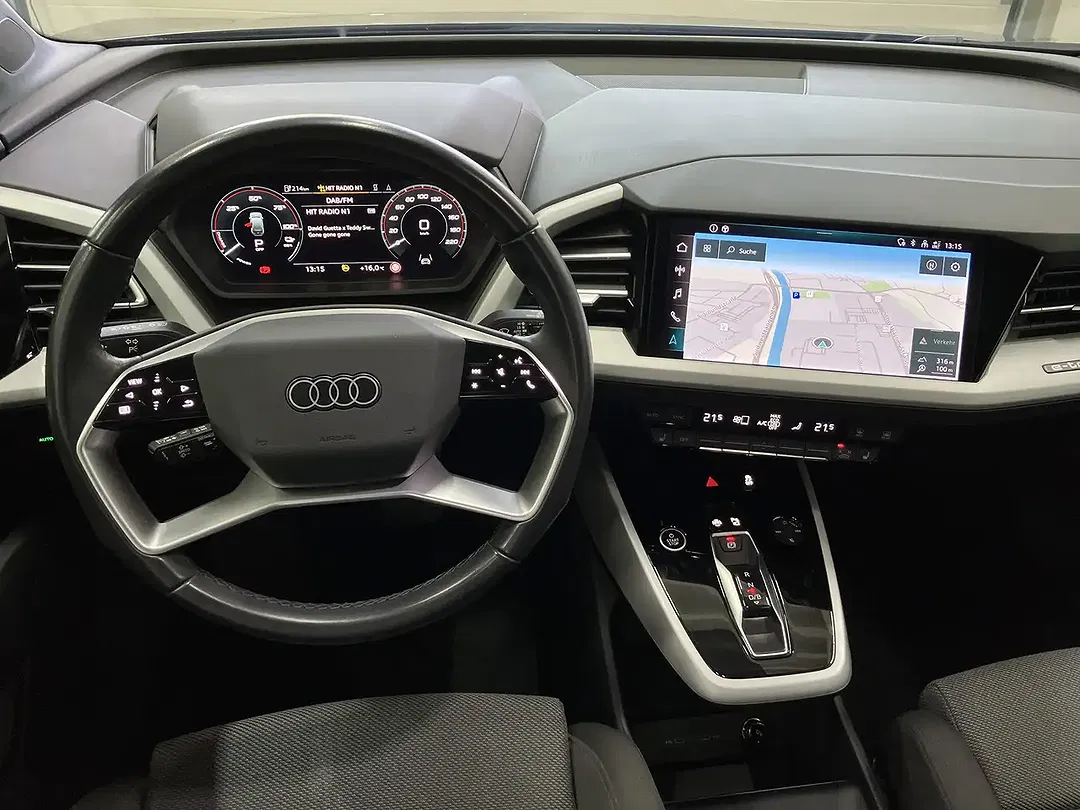Audi Q4 e-tron - Thumbnail 6