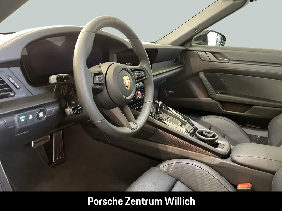Porsche 992 - Thumbnail 7