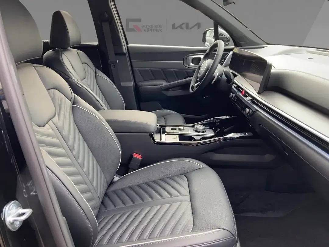 Kia Sorento - Thumbnail 9