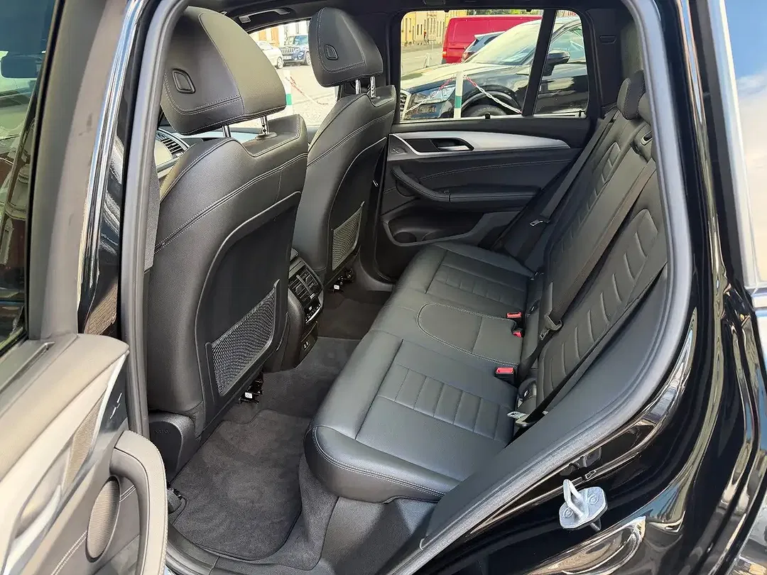 BMW X3 - Thumbnail 12