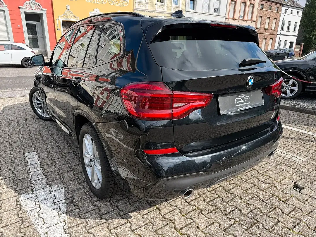 BMW X3 - Thumbnail 5