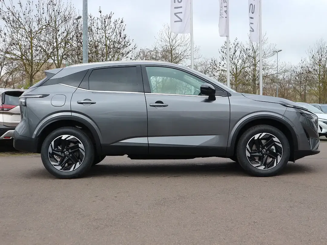 Nissan Qashqai - Thumbnail 9