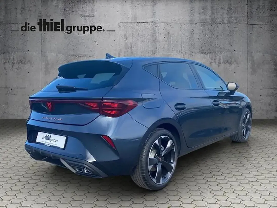 CUPRA Leon - Thumbnail 3