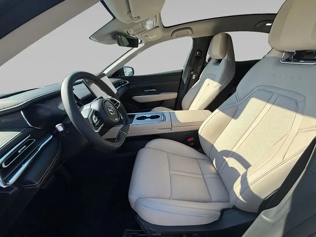 Mazda 6e - Thumbnail 5