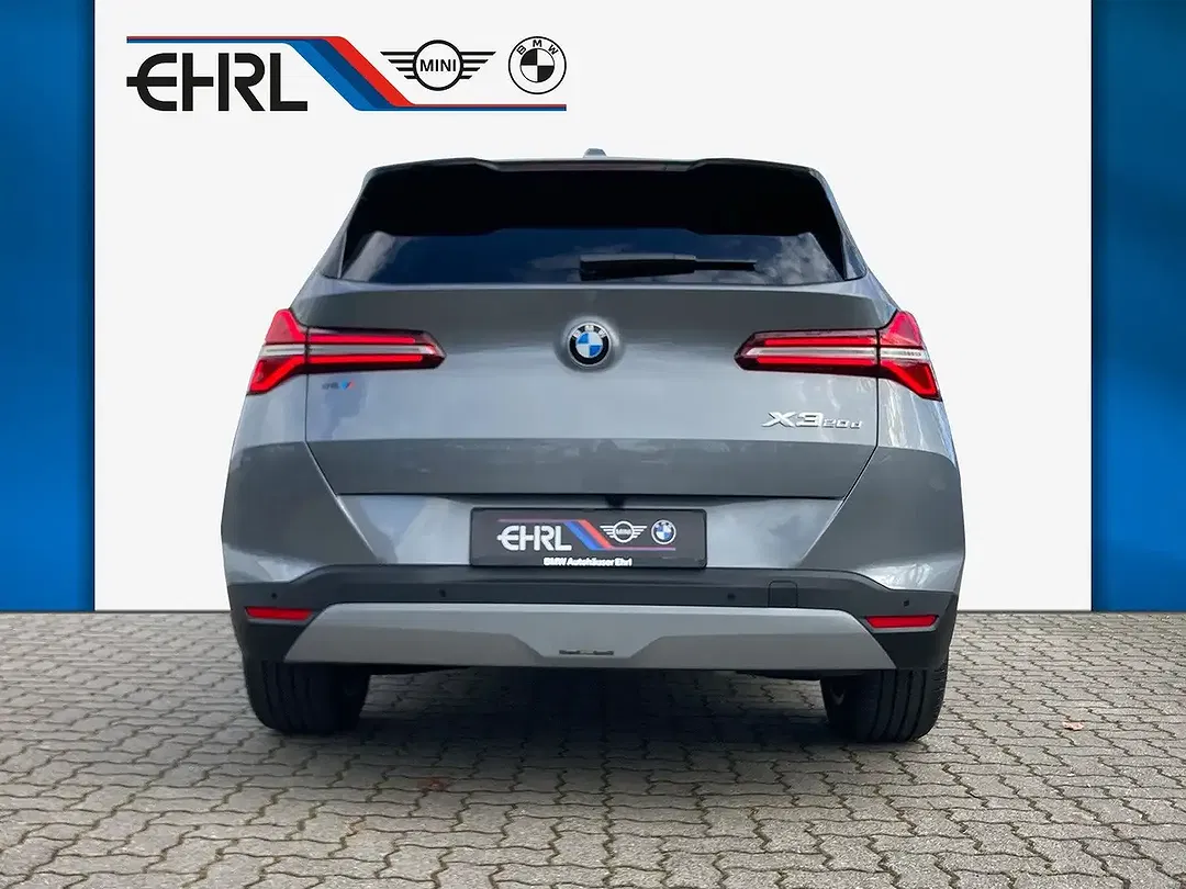 BMW X3 - Thumbnail 6