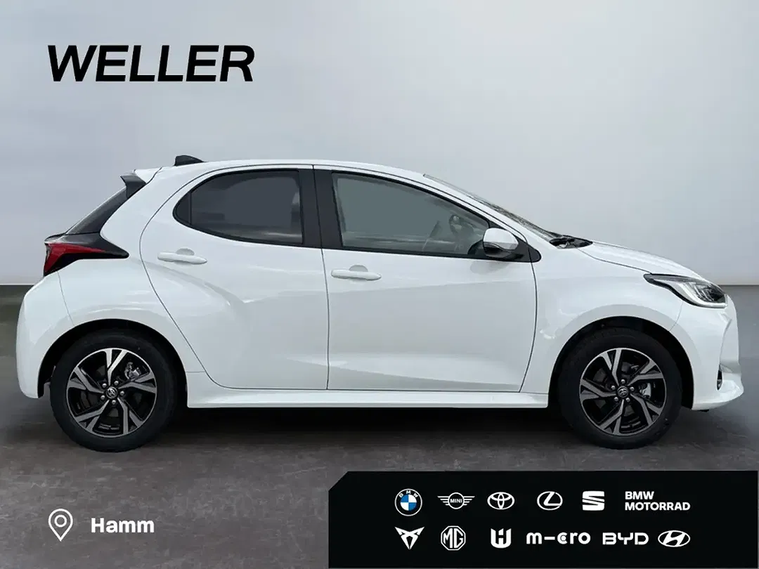 Toyota Yaris - Thumbnail 7