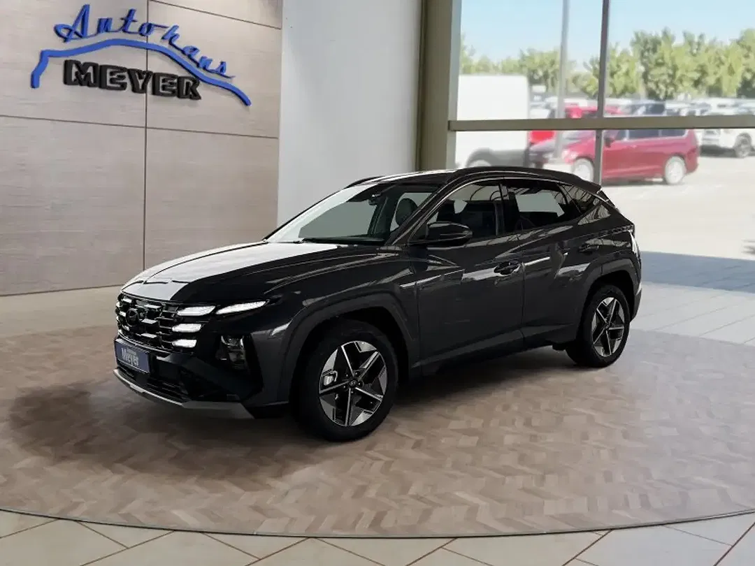 Hyundai TUCSON - Thumbnail 2