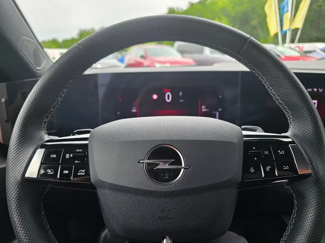 Opel Astra - Thumbnail 11