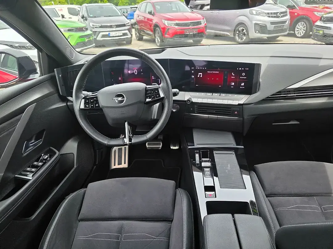 Opel Astra - Thumbnail 5