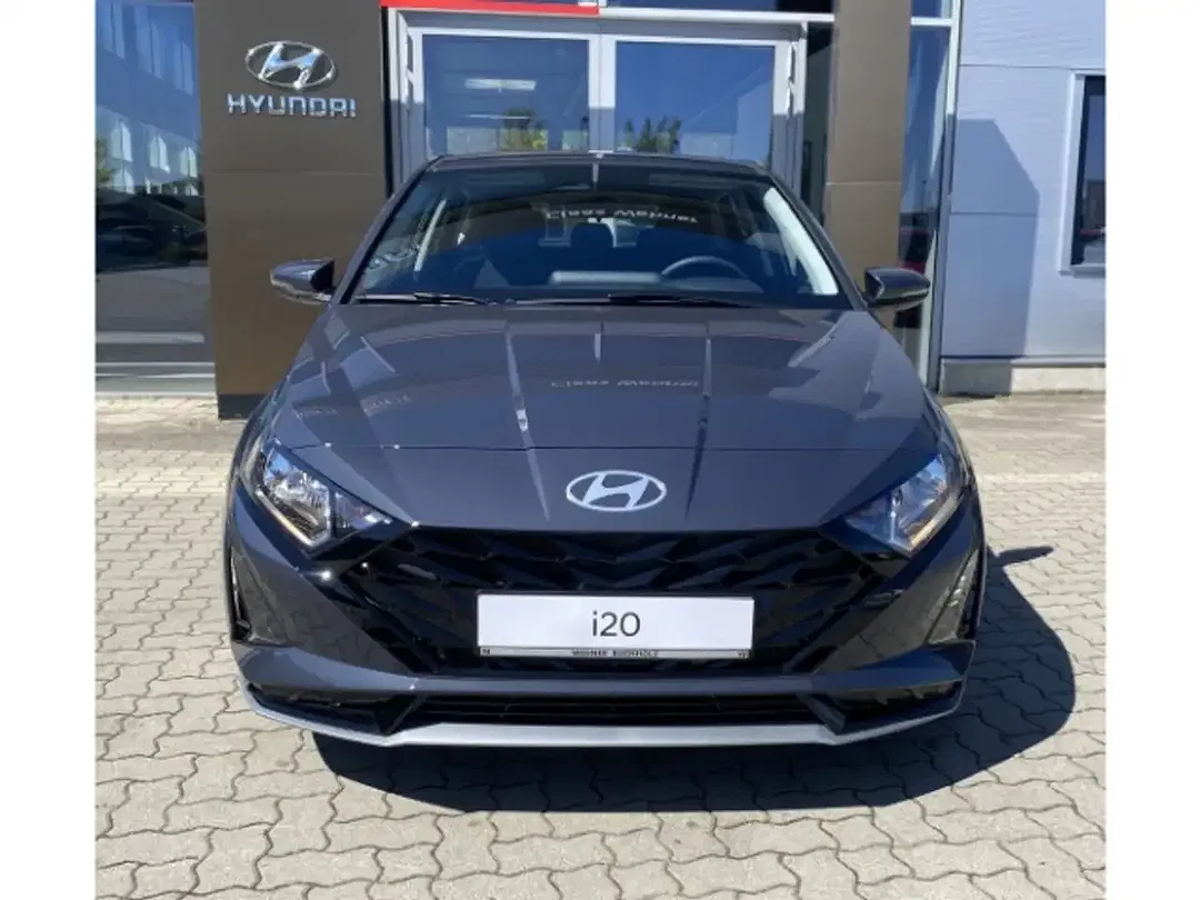 Hyundai i20 - Thumbnail 2