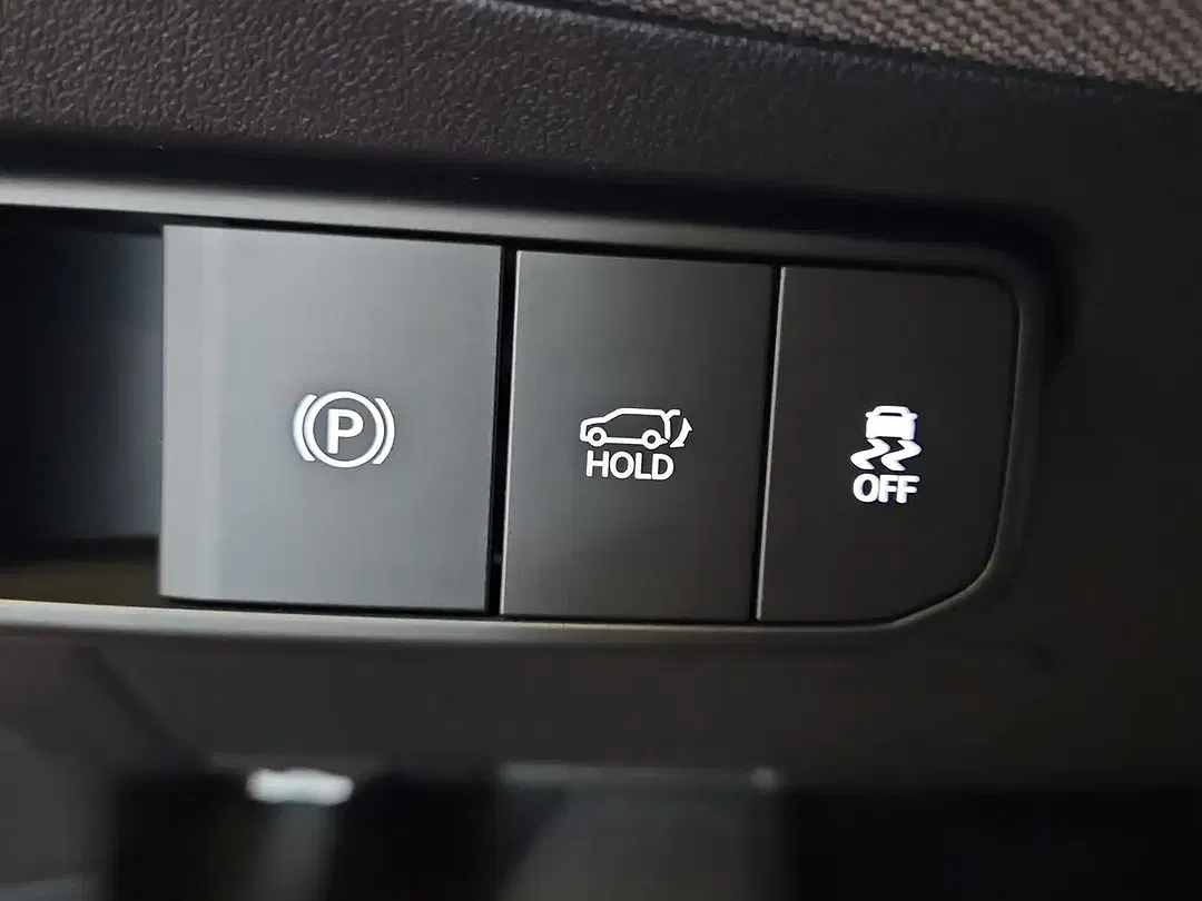 Kia EV4 - Thumbnail 12