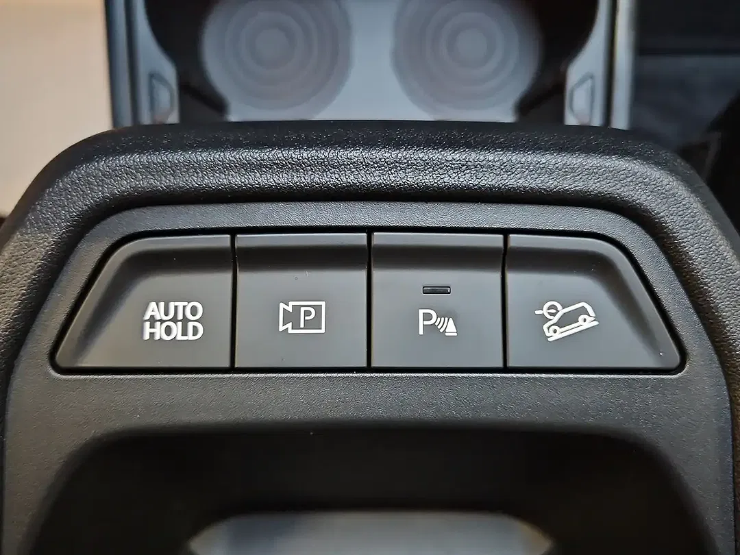 Kia EV4 - Thumbnail 14