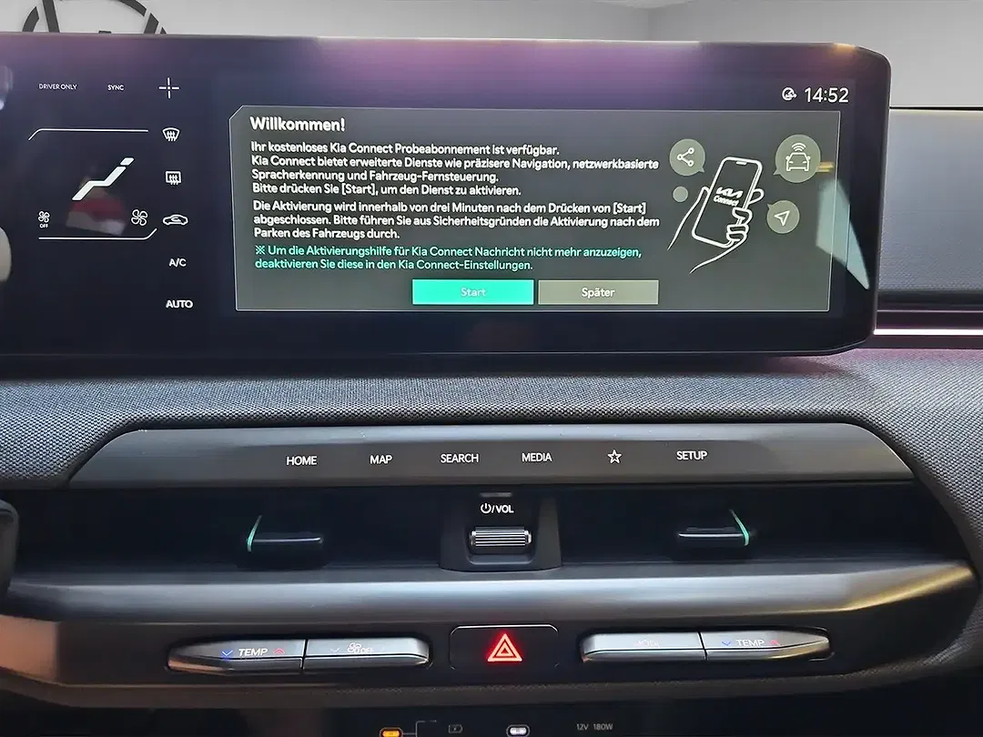 Kia EV4 - Thumbnail 7