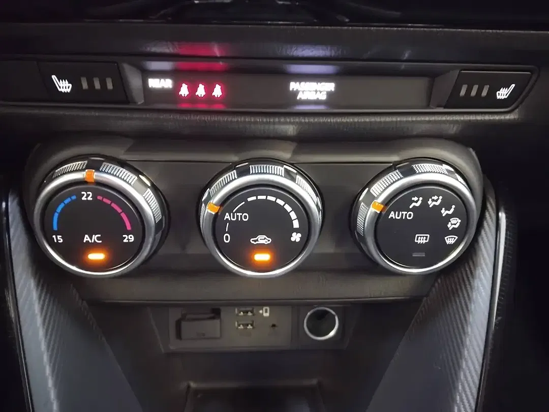 Mazda 2 - Thumbnail 14