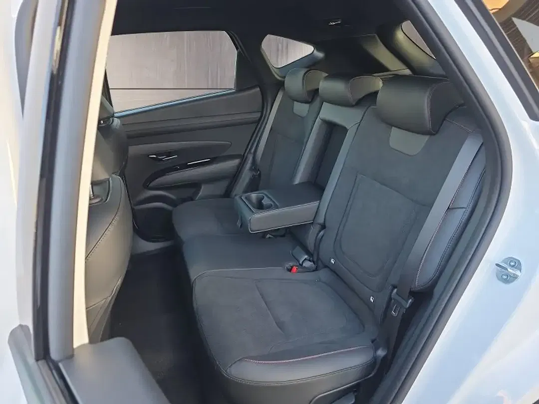 Hyundai TUCSON - Thumbnail 16