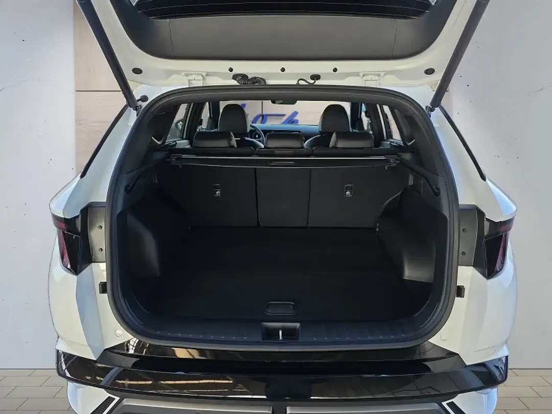 Hyundai TUCSON - Thumbnail 19