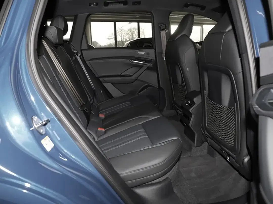 Audi SQ6 e-tron - Thumbnail 10