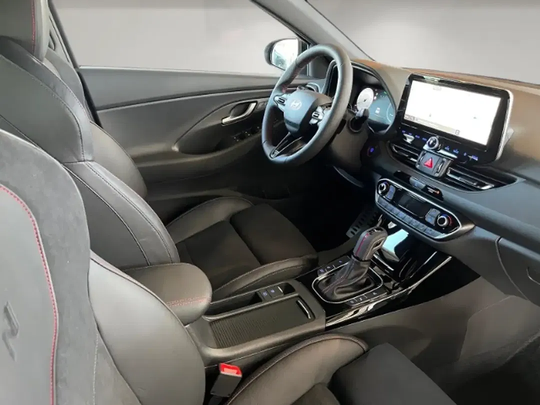 Hyundai i30 - Thumbnail 13