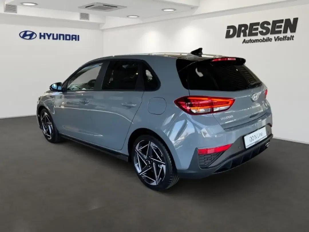 Hyundai i30 - Thumbnail 3