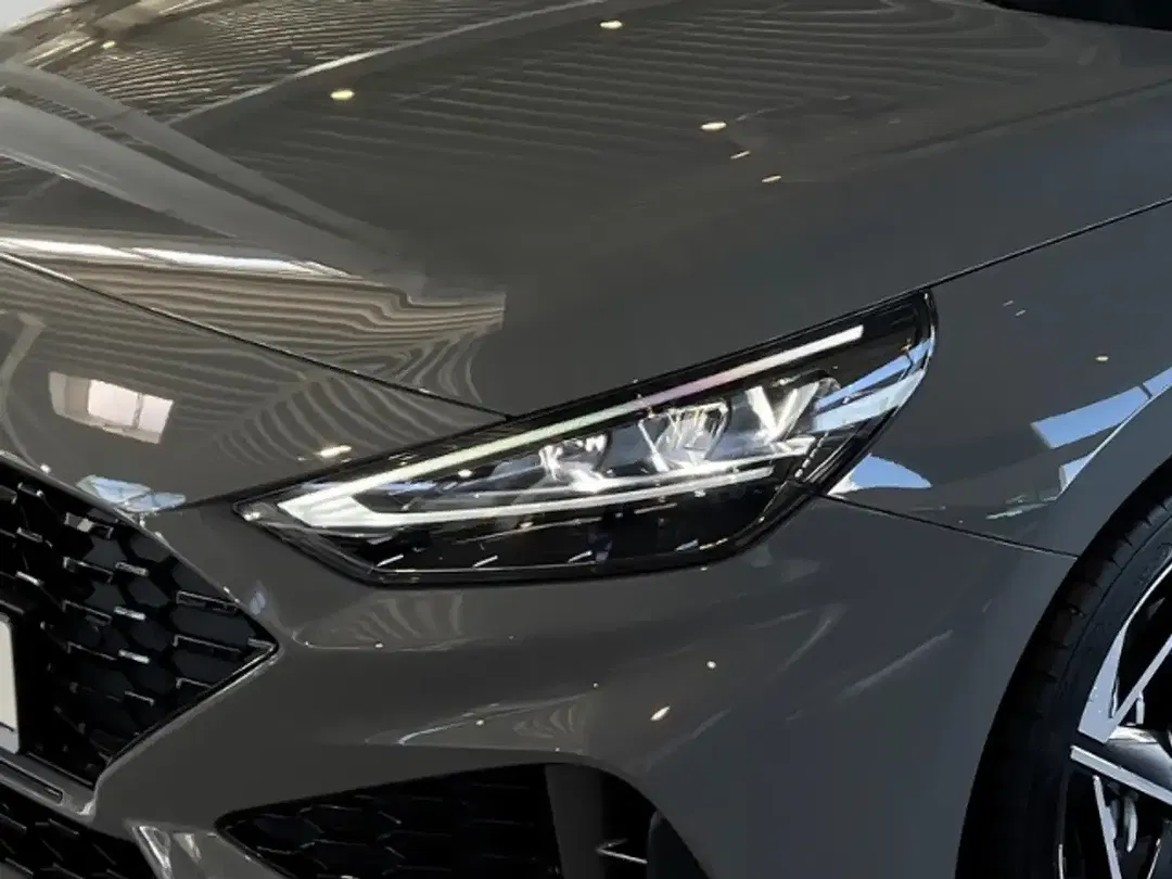 Hyundai i30 - Thumbnail 4