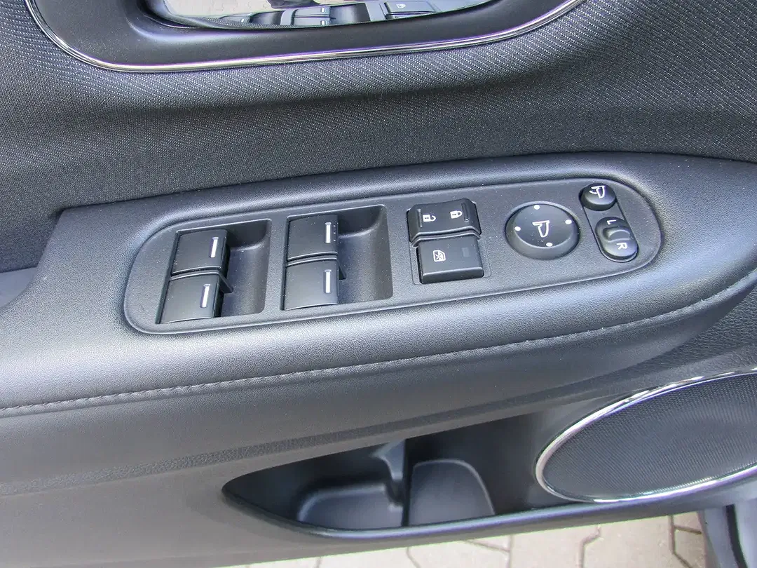 Honda HR-V - Thumbnail 14