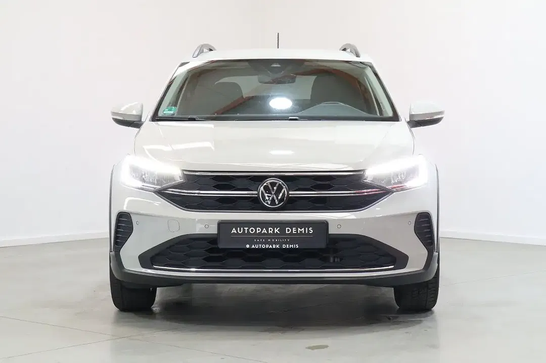 Volkswagen Taigo - Thumbnail 3