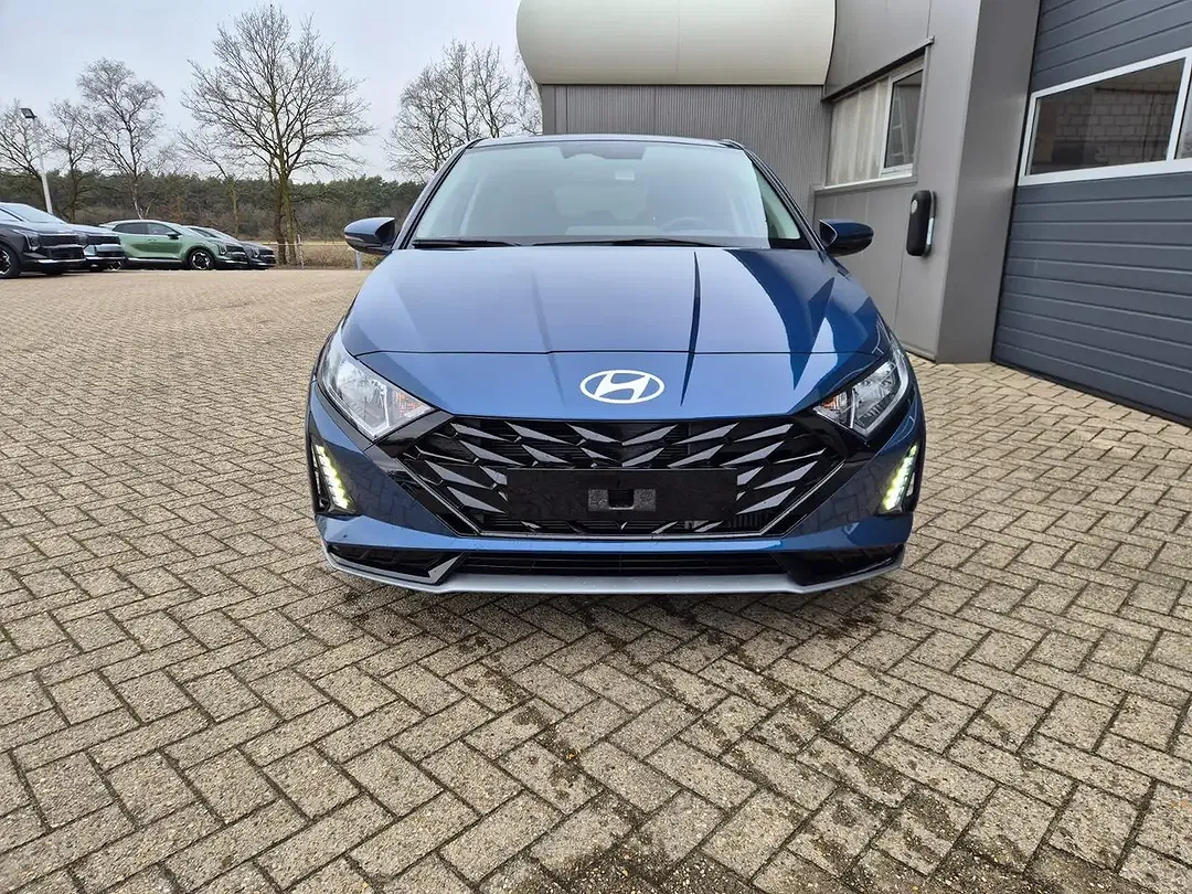 Hyundai i20 - Thumbnail 8
