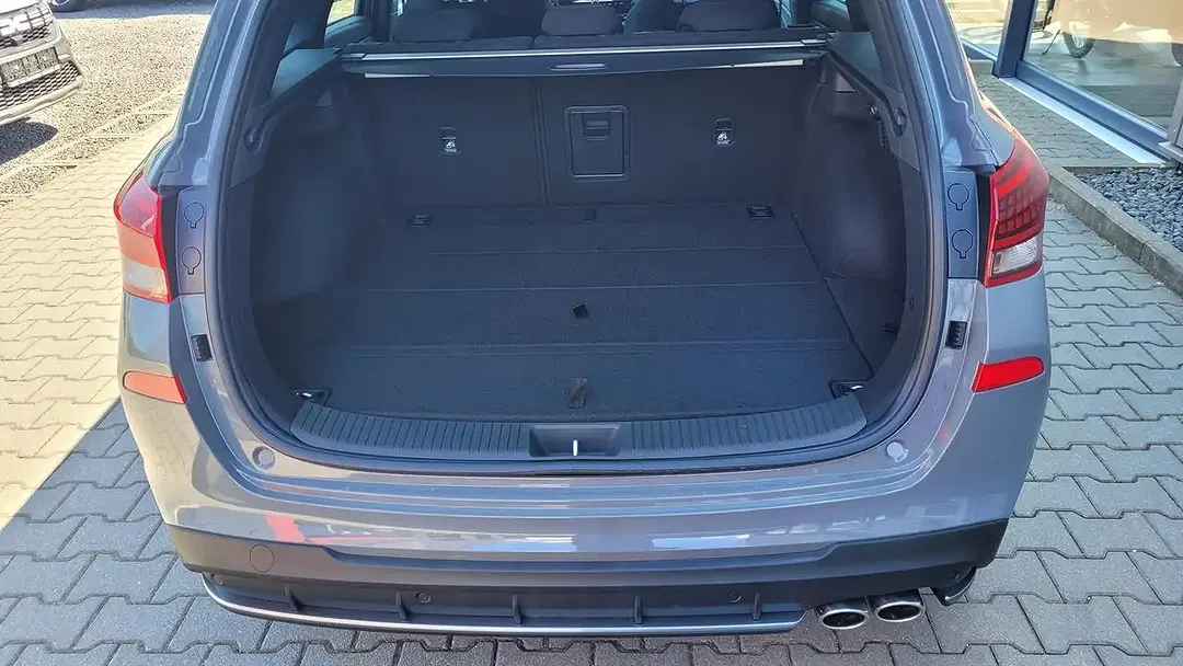 Hyundai i30 - Thumbnail 14