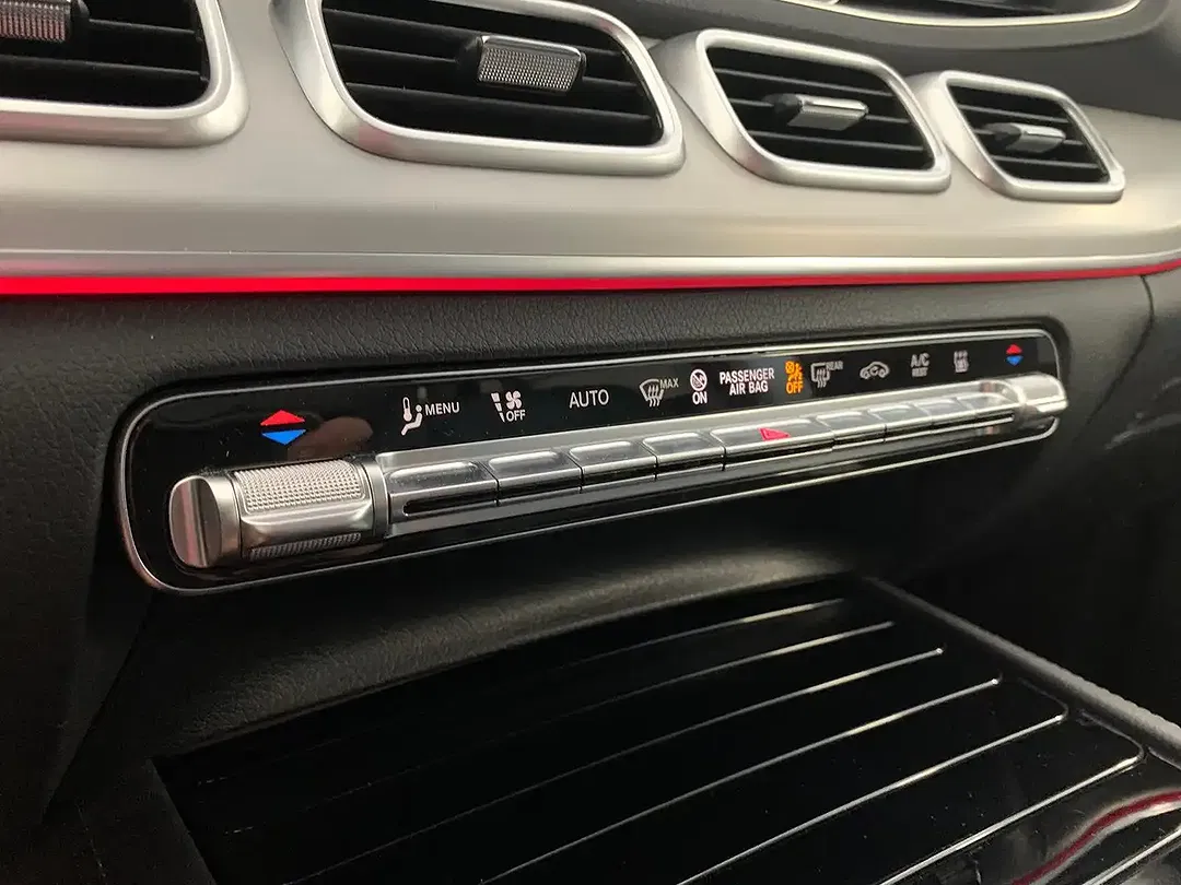 Mercedes-Benz GLE 350 - Thumbnail 13