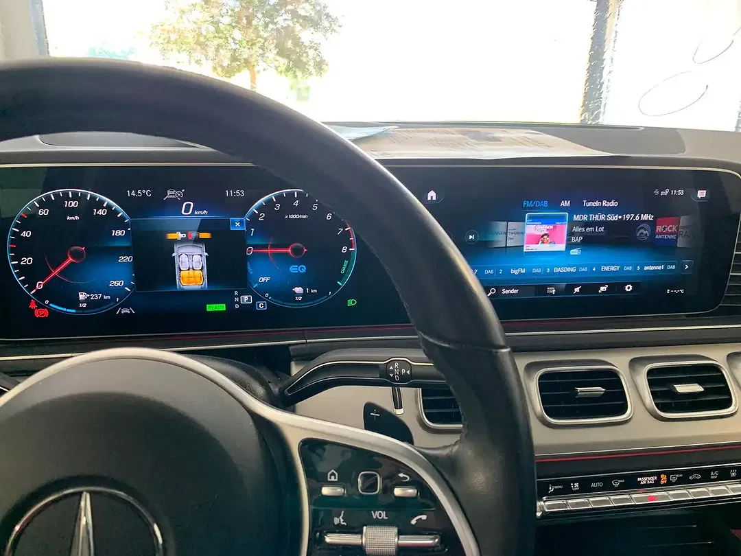 Mercedes-Benz GLE 350 - Thumbnail 15