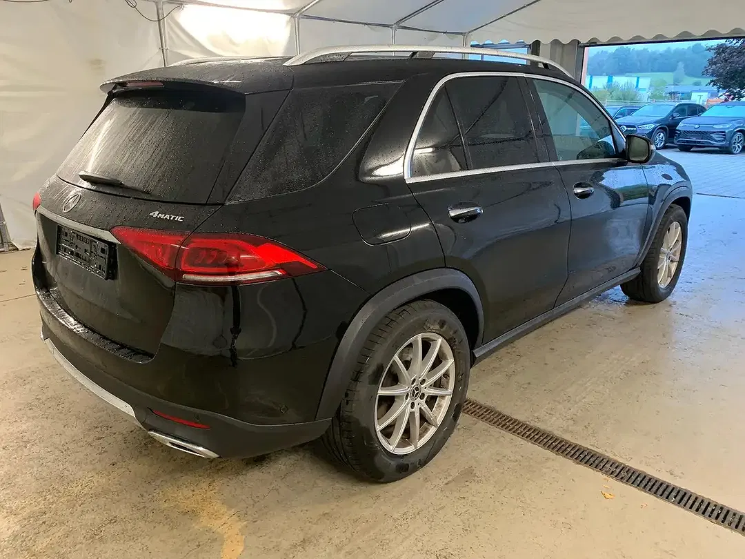 Mercedes-Benz GLE 350 - Thumbnail 3