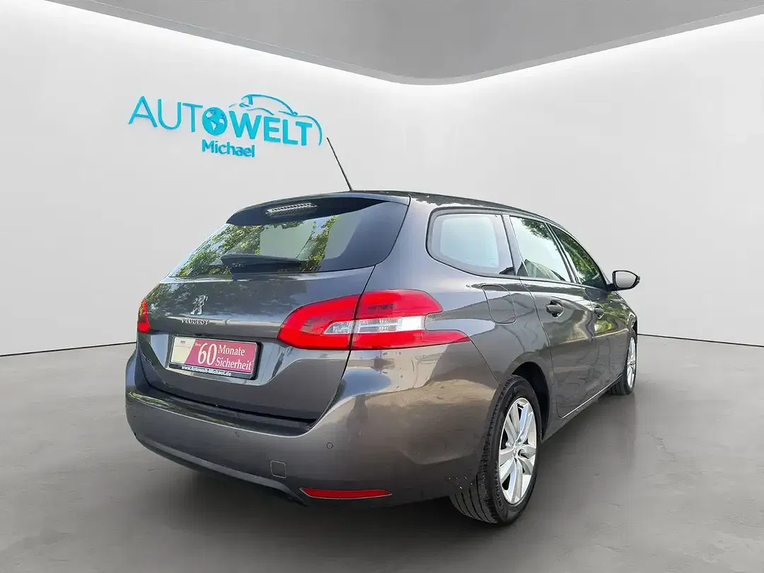 Peugeot 308 - Thumbnail 5
