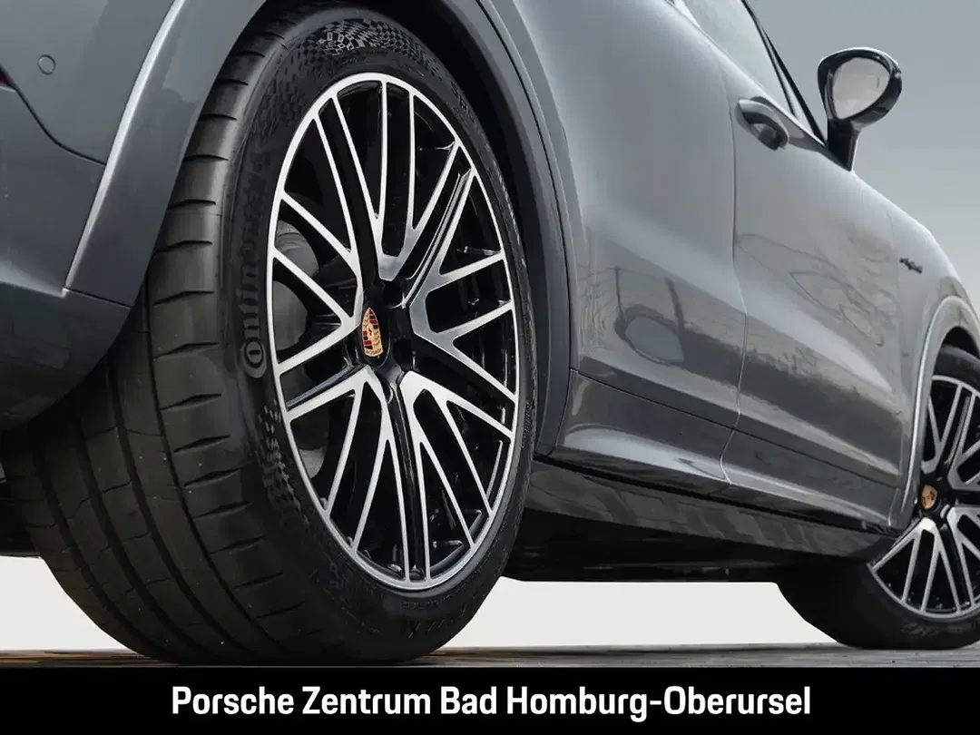 Porsche Cayenne - Thumbnail 6