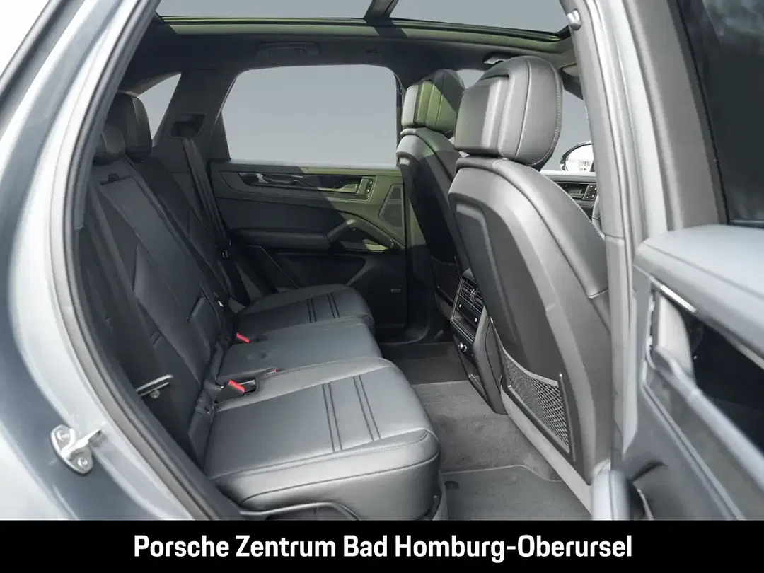 Porsche Cayenne - Thumbnail 8