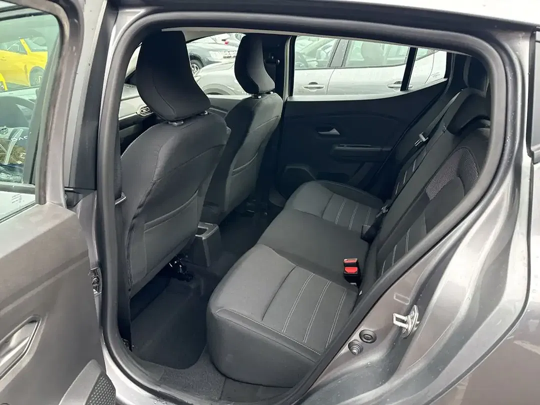 Dacia Sandero - Thumbnail 11