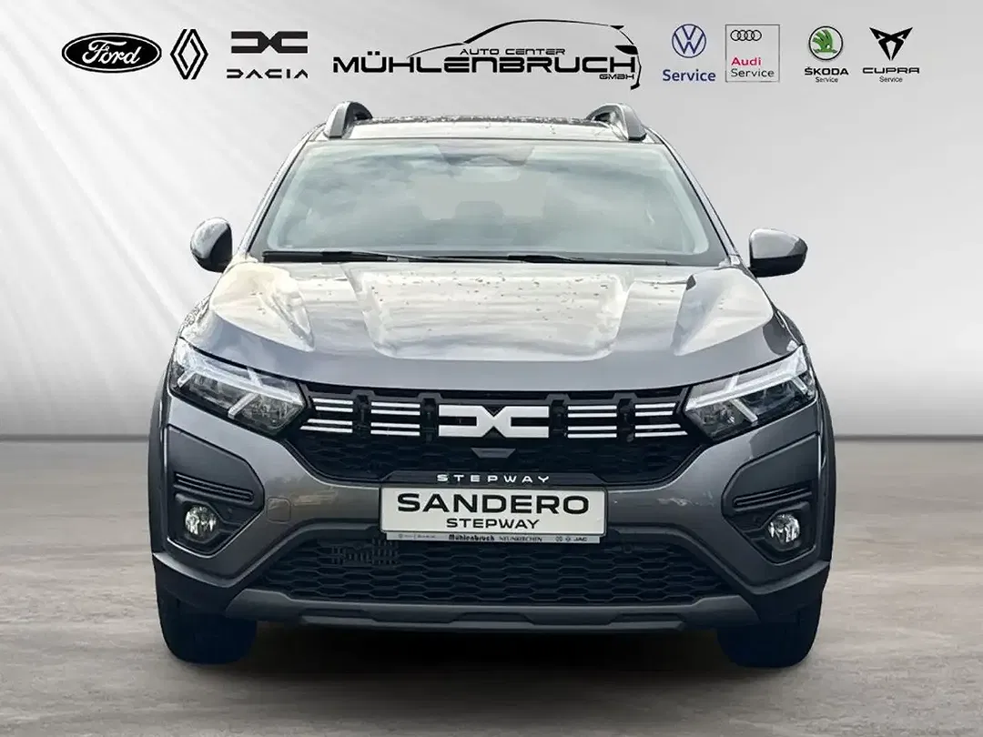 Dacia Sandero - Thumbnail 2