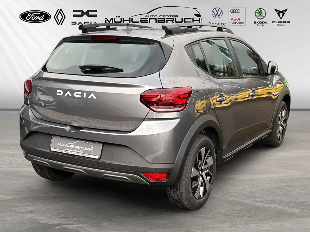 Dacia Sandero - Thumbnail 4
