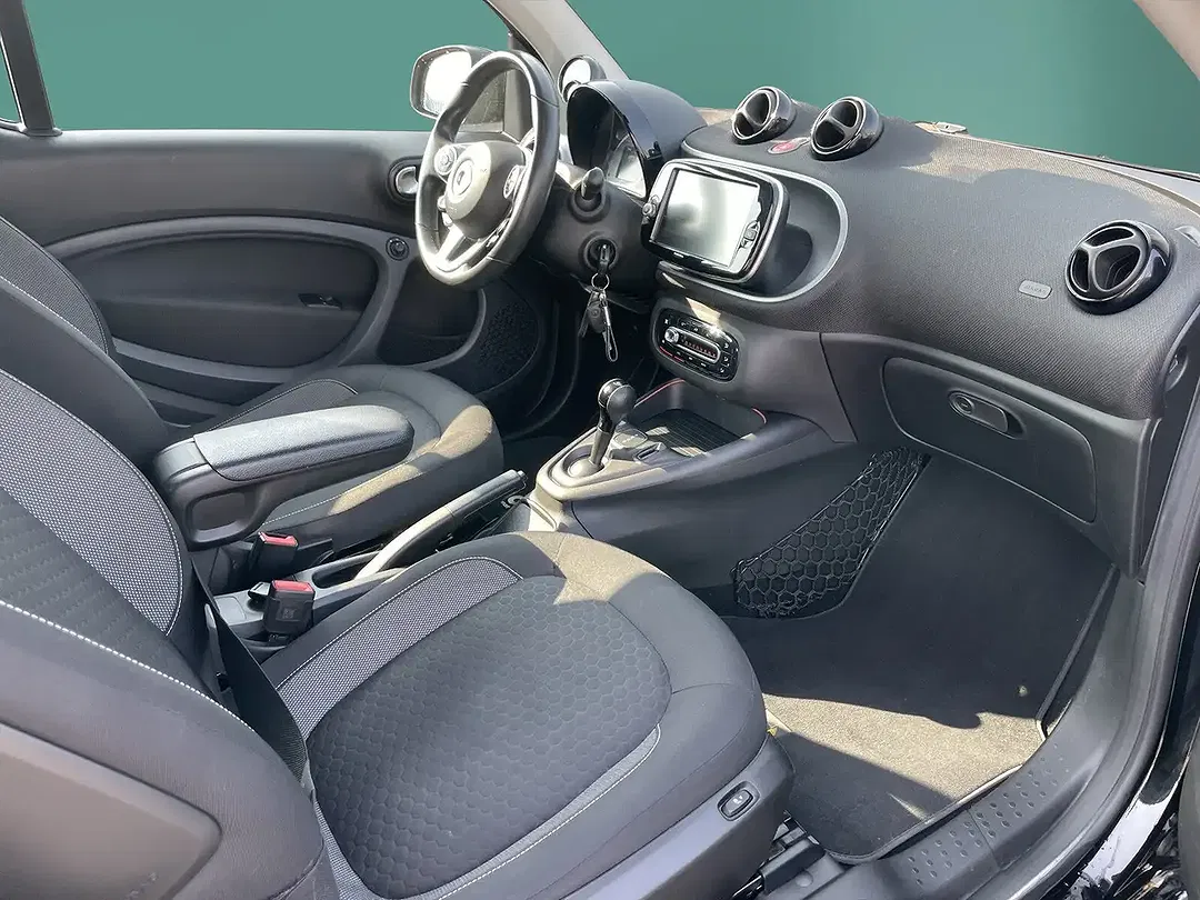 smart forTwo - Thumbnail 11
