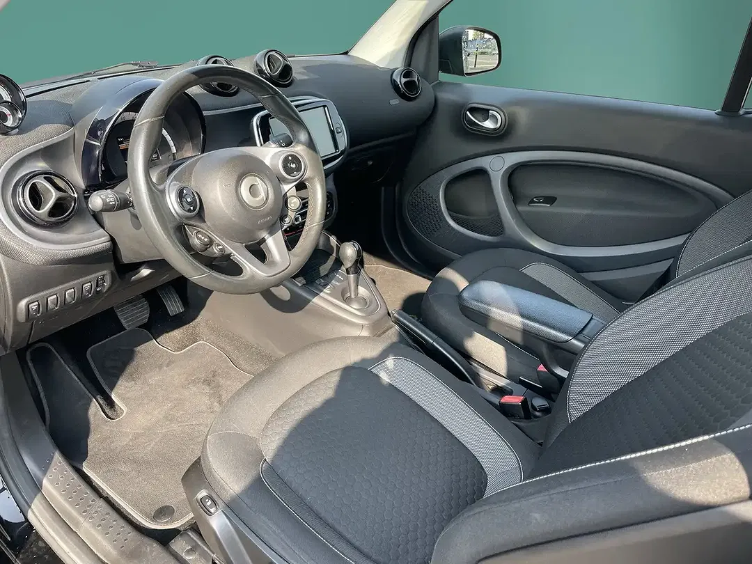 smart forTwo - Thumbnail 9