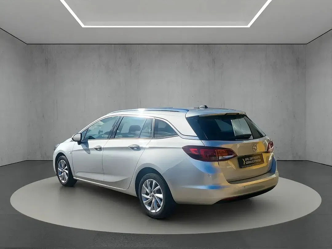 Opel Astra - Thumbnail 3