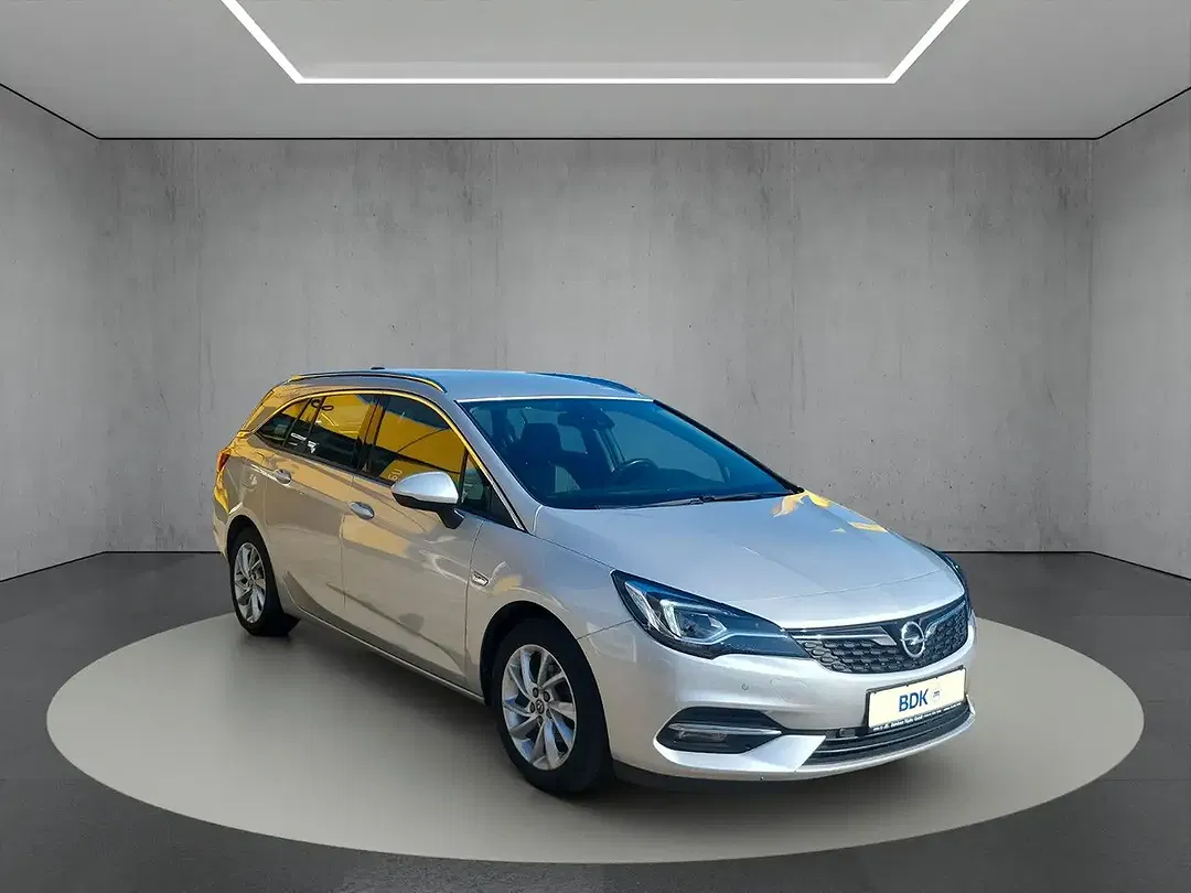 Opel Astra - Thumbnail 4