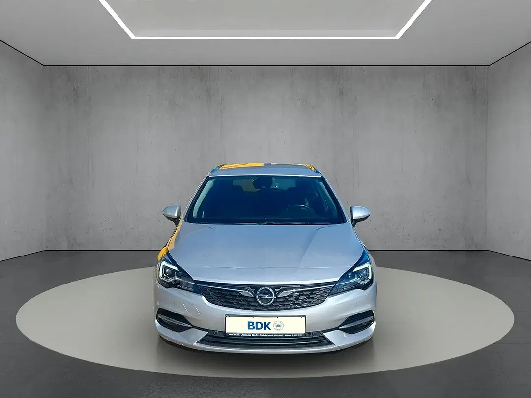 Opel Astra - Thumbnail 6