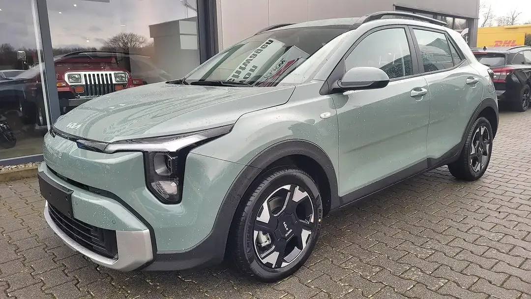 Kia Stonic - Thumbnail 1