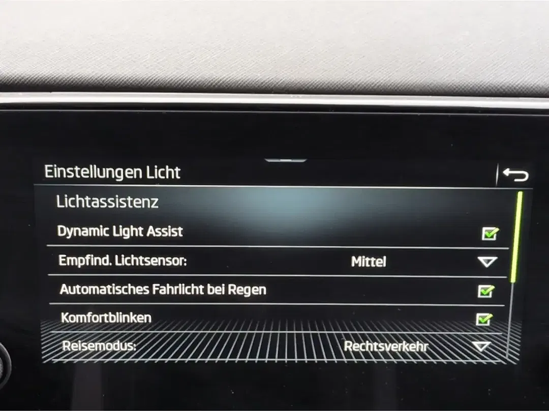 Skoda Kamiq - Thumbnail 14