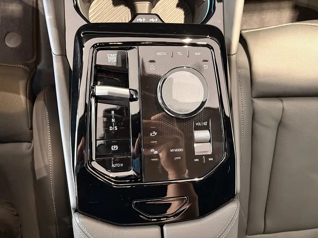 BMW 540 - Thumbnail 10