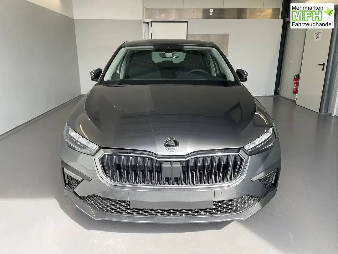 Skoda Scala - Thumbnail 2