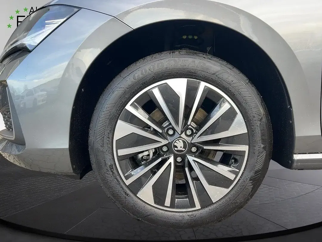 Skoda Superb - Thumbnail 7