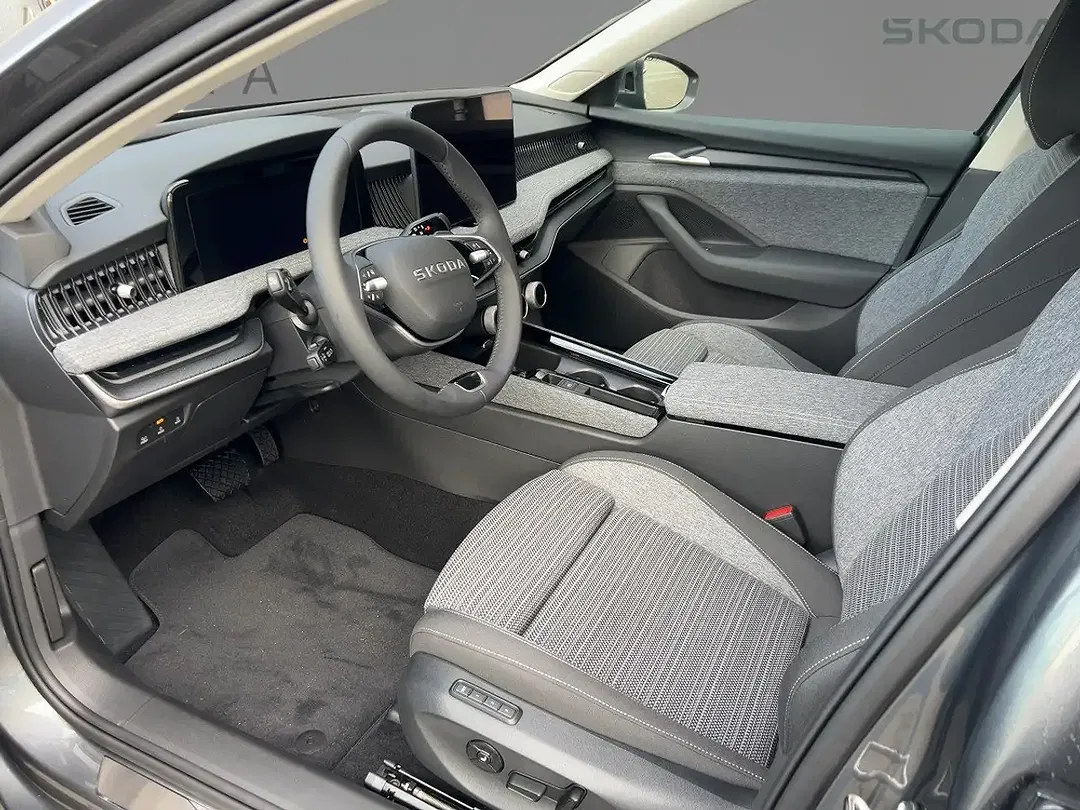Skoda Superb - Thumbnail 9