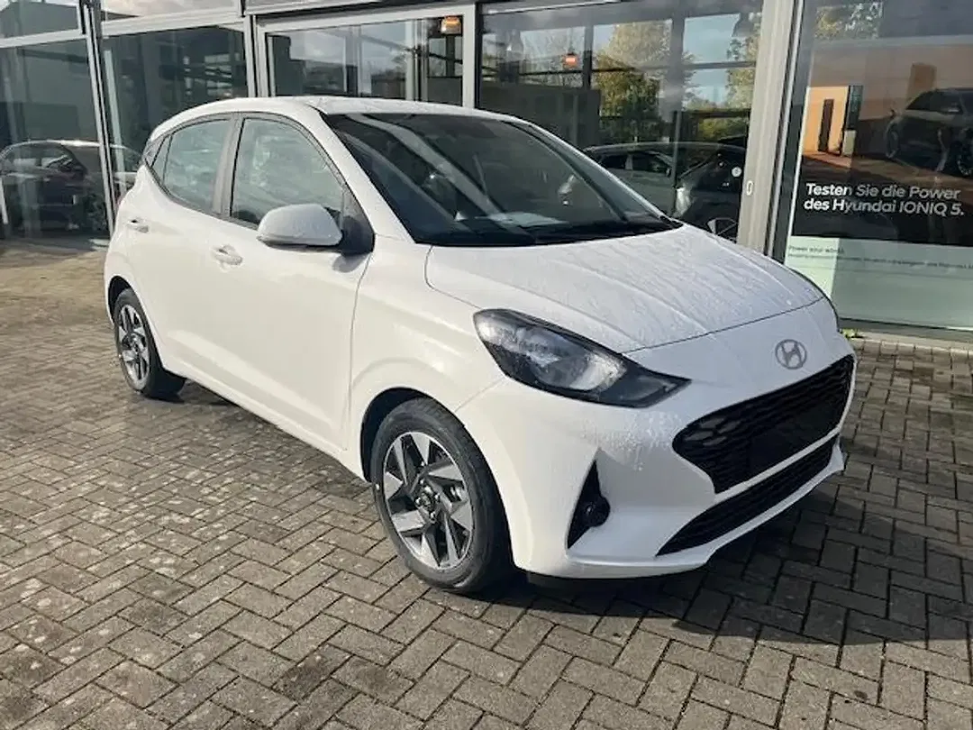 Hyundai i10 - Thumbnail 2