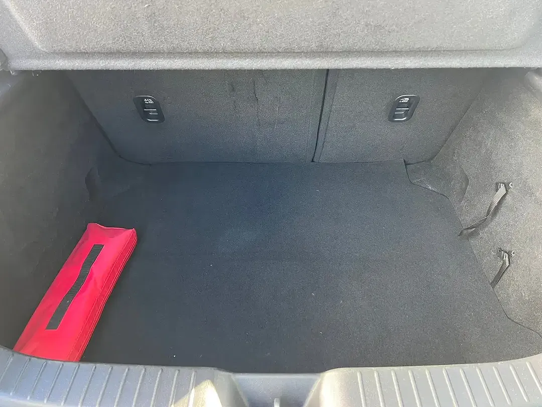 Mazda 3 - Thumbnail 11